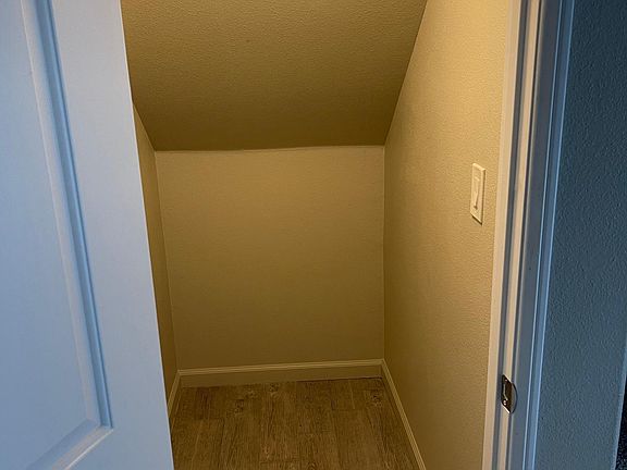5th image of 16397 Valencia Ave #7