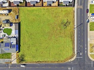 445 N Walnut Ave, Manteca, CA 95336