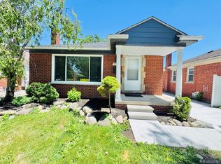7751 Cortland Ave, Allen Park, MI 48101