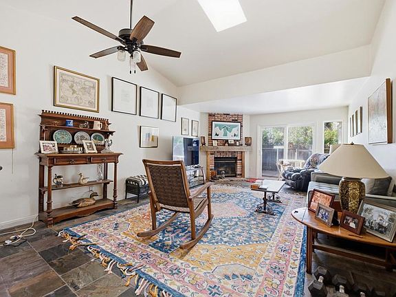 3rd image of 1489 Goldrush Way