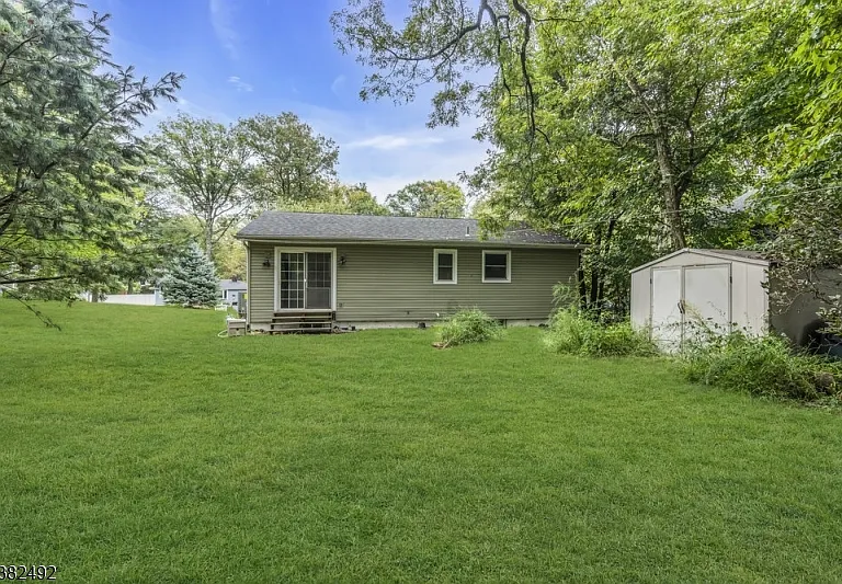 55 Orchard Dr — Photo 19