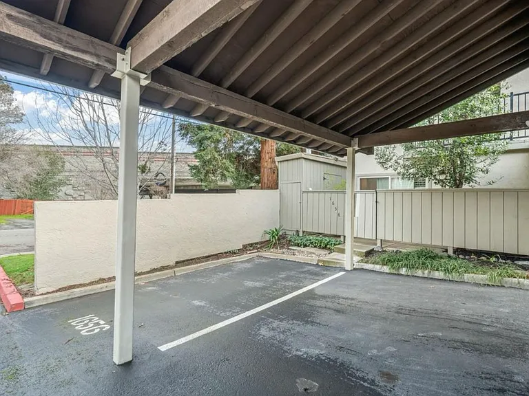 2 parking spot + Tesla charger