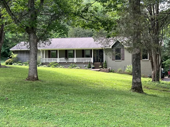 318 Northwind Dr, Goodlettsville, TN 37072