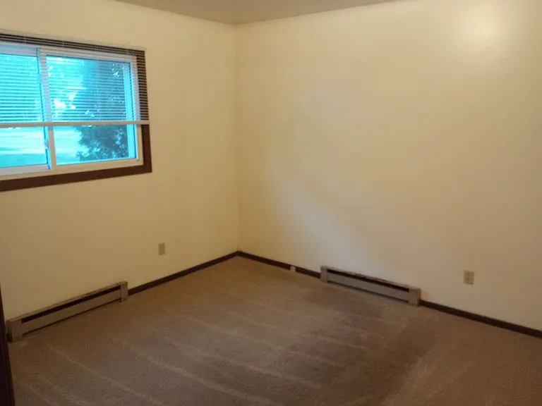 2710 Jelinek Ave — Photo 8