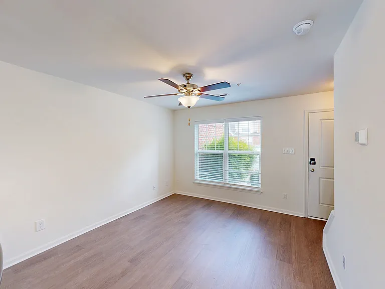 Gayton Pointe Townhomes — Photo 29