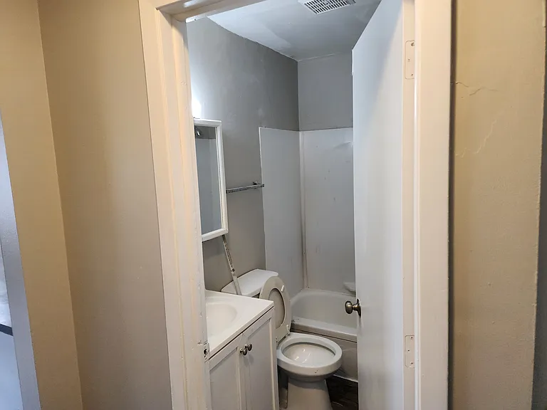 2306 11th Ave E #3 — Photo 18