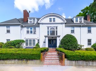 85 Lindale St APT 6, Stamford, CT 06902