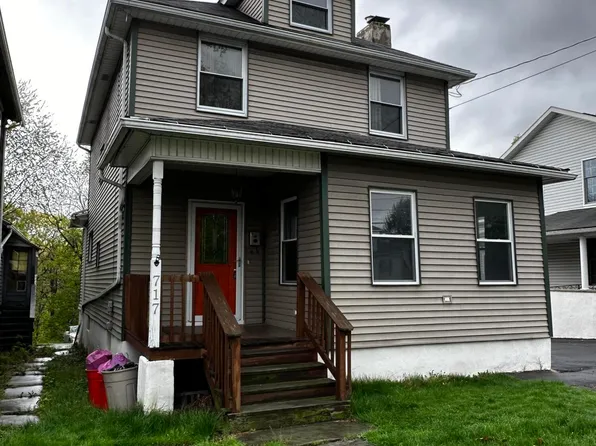 717 S Main St, Taylor, PA 18517