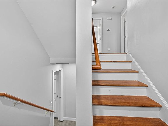 4th image of 14 Cedarwood Rd