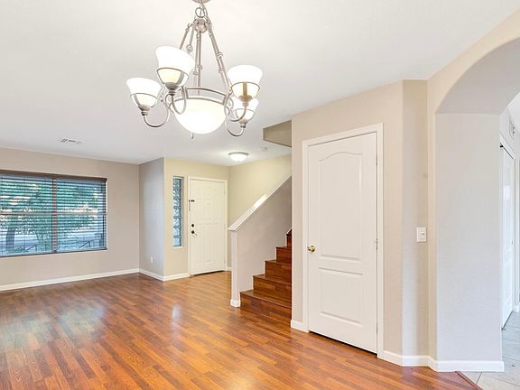 2nd image of 3913 E Monona Dr
