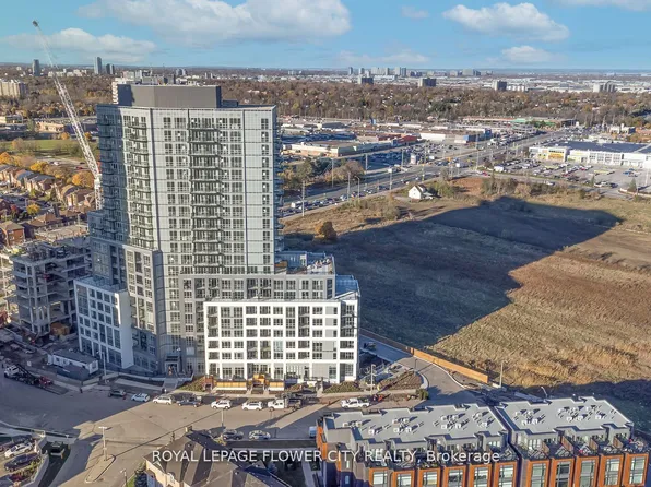 225 Malta Ave, Brampton, ON