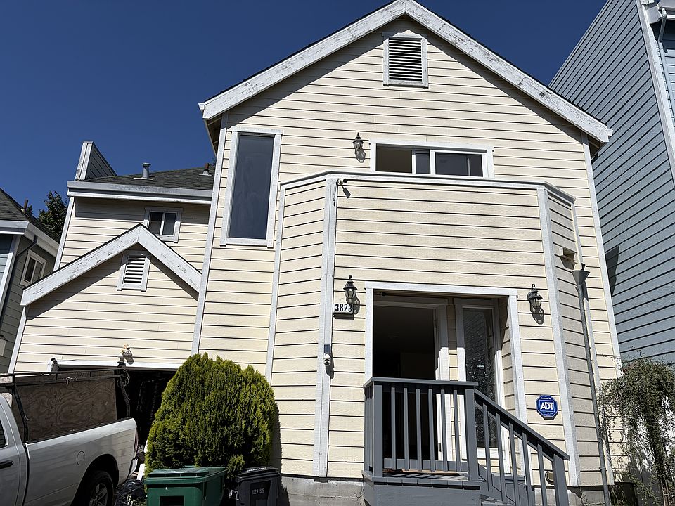 1st image of 3823 Buell St