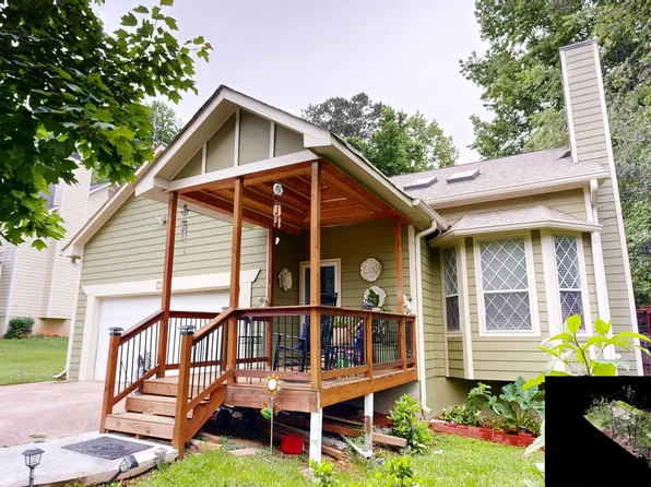 3210 Plymouth Rock Dr, Douglasville, GA 30135