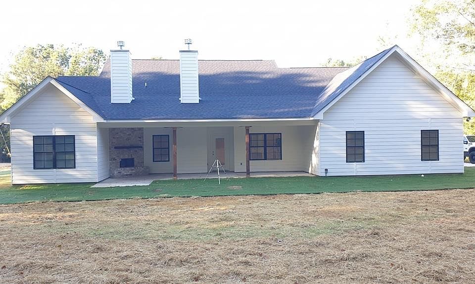 2nd image of 1325 Lee Road 357