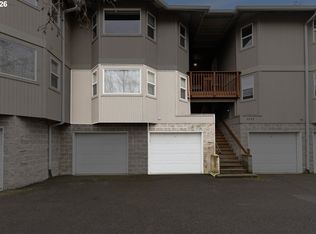 3840 Buccaneer Ln, North Bend, OR