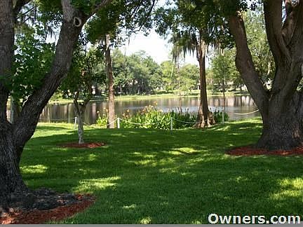 1st image of 2502 Laurelwood Dr #3-C