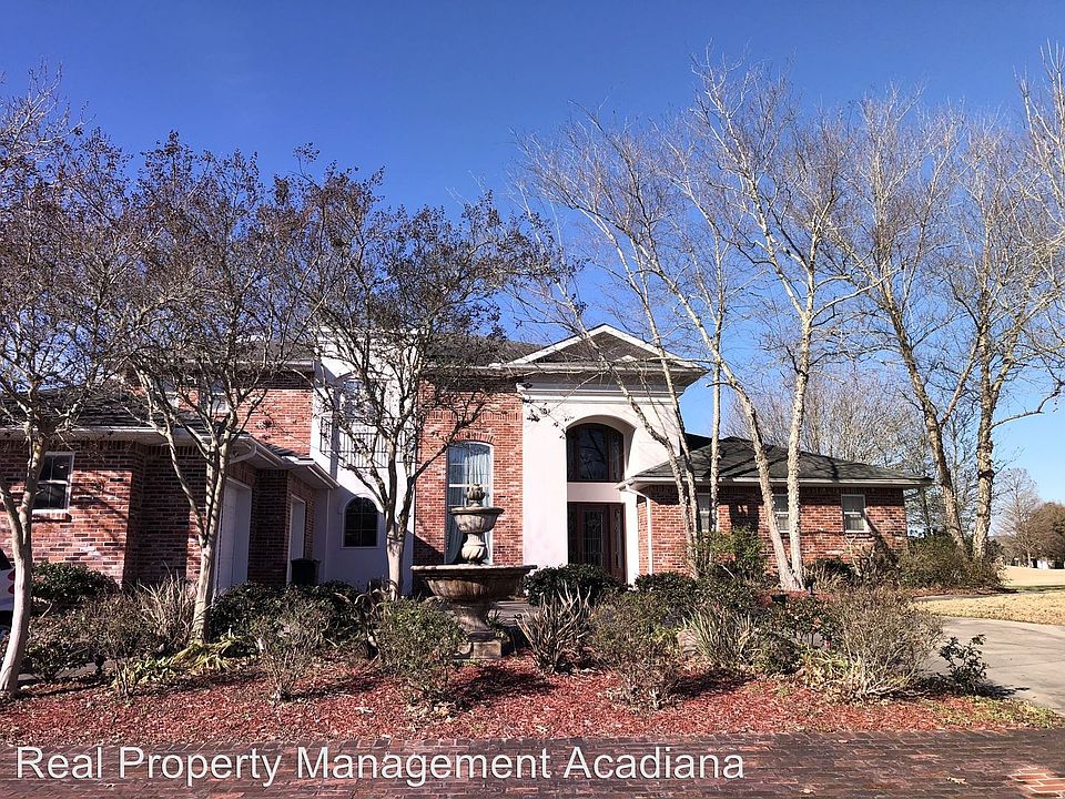 1st image of 210 Baltusrol Dr