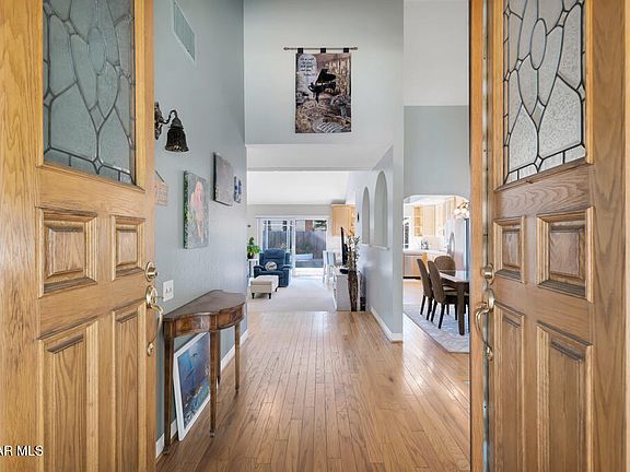 3rd image of 2802 E Sierra Dr