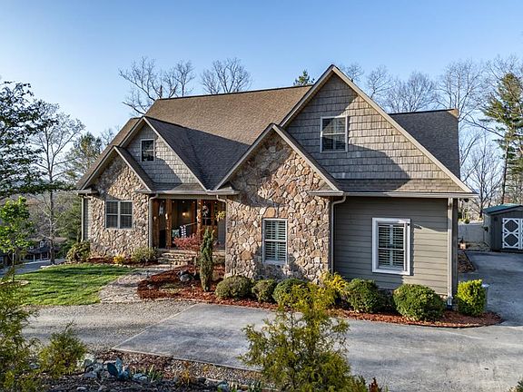 2nd image of 159 Apple Blossom Rd