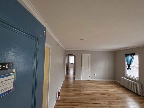 2nd image of 517 Winthrop Ave #6-B