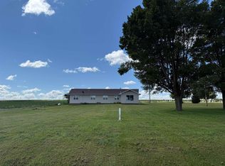 16514 290th St, Aplington, IA 50604