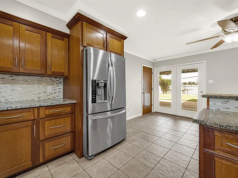 9927 Southport Dr — Photo 12