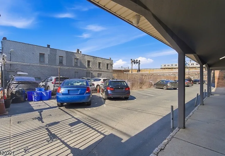 39-45 Bruen St #4 — Photo 22
