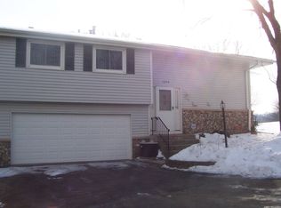 1294 Kolstad Ln, Eagan, MN 55123