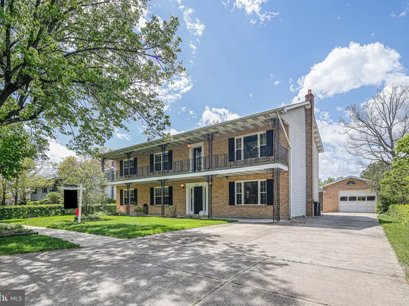 6330 Naval Ave, Lanham, MD 20706