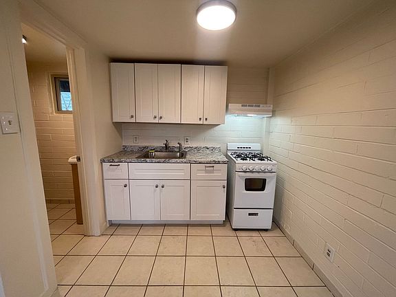 3rd image of 133-135 N Choctaw Ave #135-02