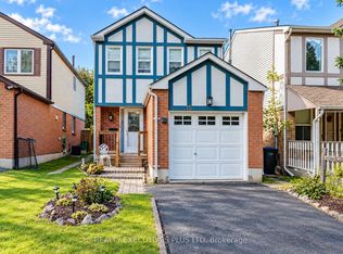 15 Mangrove Rd, Brampton, ON L6S 3X9