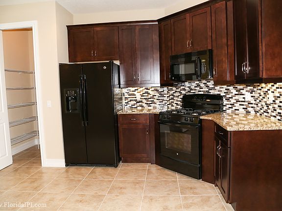 5th image of 6136 NW Denmore Ln