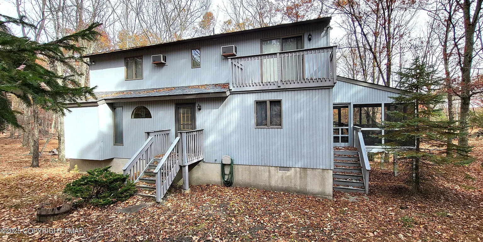 130 Bellingham Dr photo 1