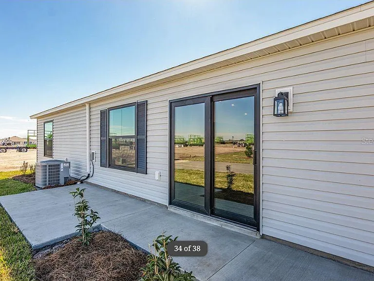 1746 Brody Ct — Photo 32