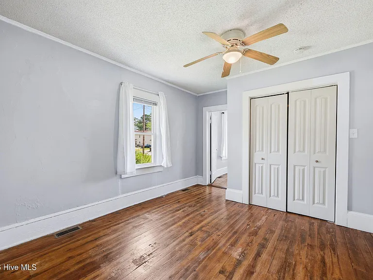 1304 Stallings Pkwy — Photo 17
