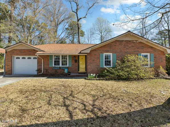 24 Mcarthur Drive, Jacksonville, NC 28546