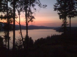 610 Rhododendron Dr, Quilcene, WA 98376