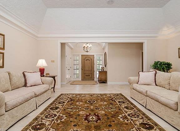 5th image of 14 Bramblewood Pt