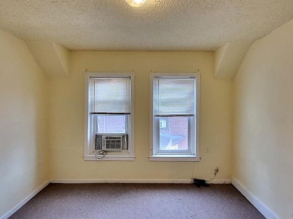 2nd image of 437 W Bringhurst St #C