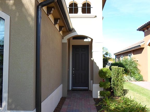 2nd image of 9136 Isla Bella Cir