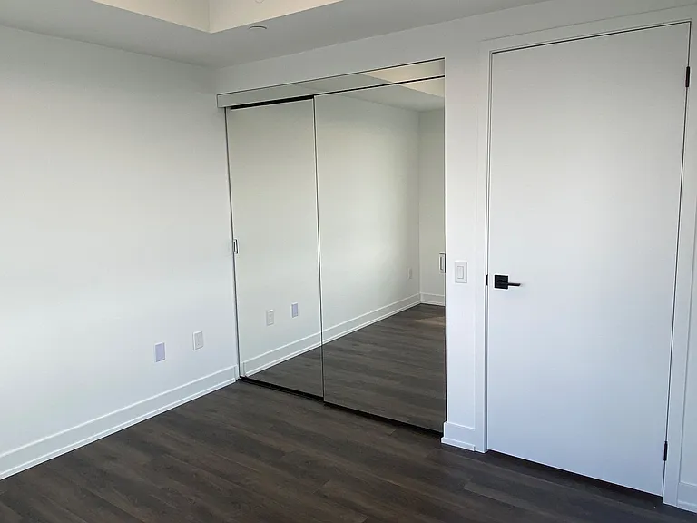 609 Sherbourne St #3209 — Photo 21