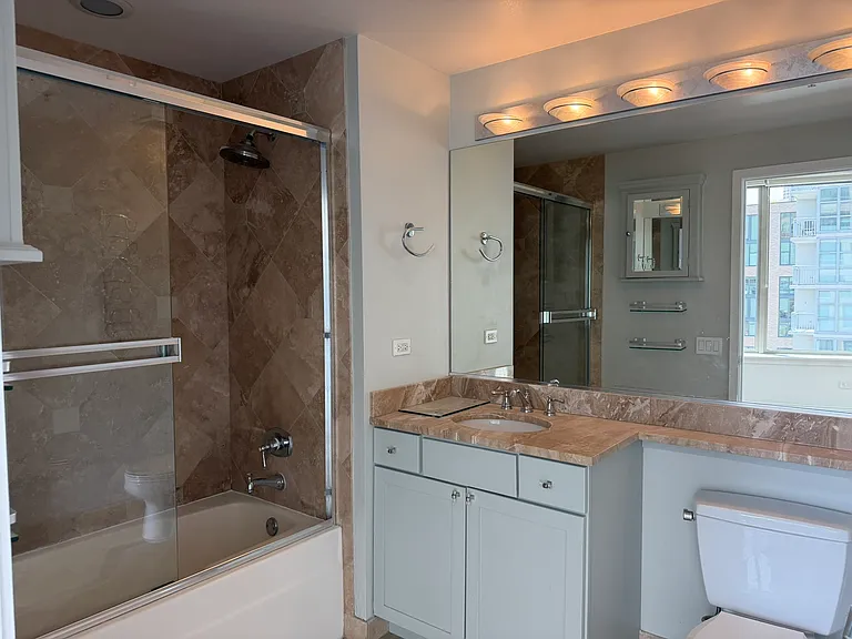 200 N Jefferson St #1101 — Photo 18