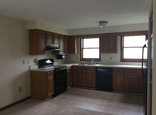 19 Bittersweet Rdg, Middlefield, CT 06455