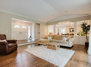 2725 Pheasant Rd, Excelsior, MN 55331