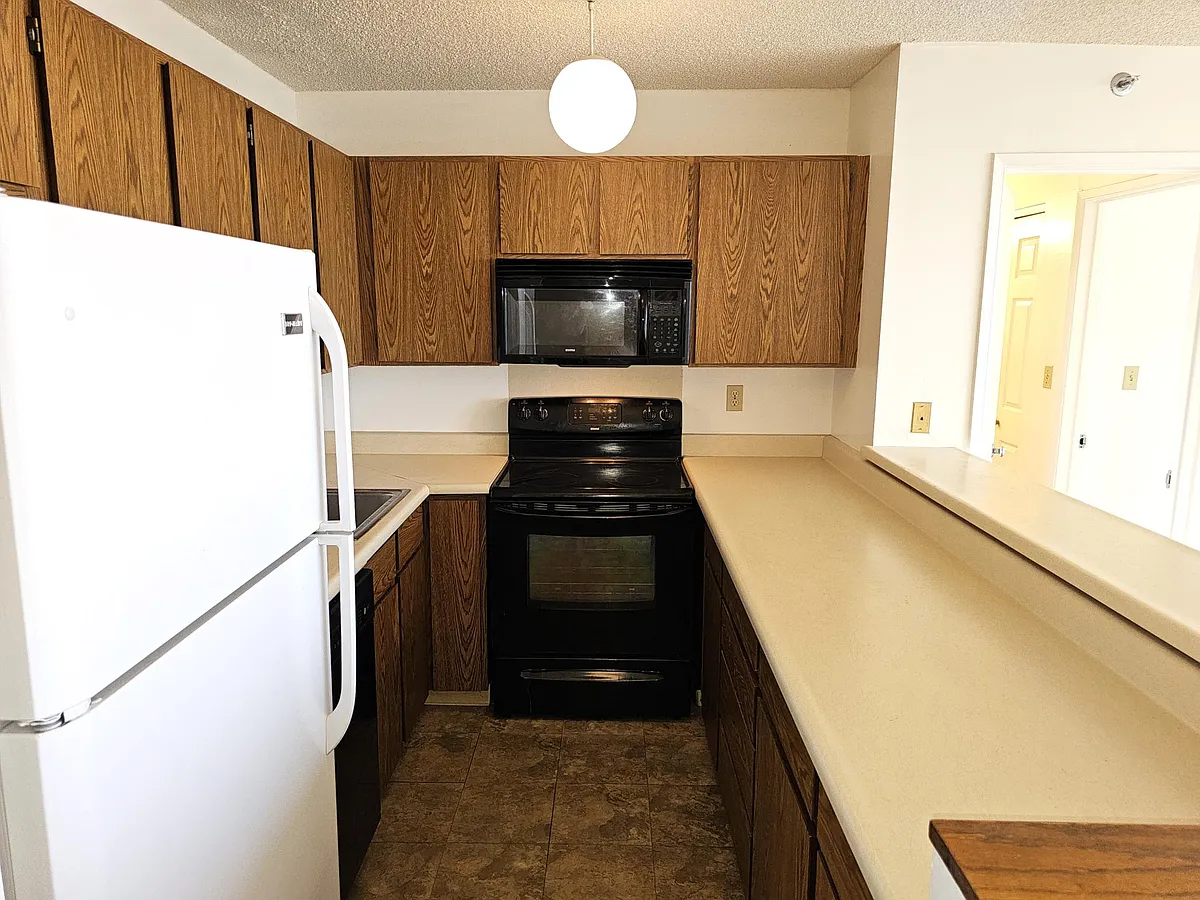 Building Photo - 98-402 Koauka Loop #1604