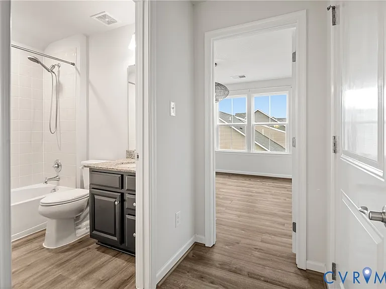16848 White Daisy Loop — Photo 40