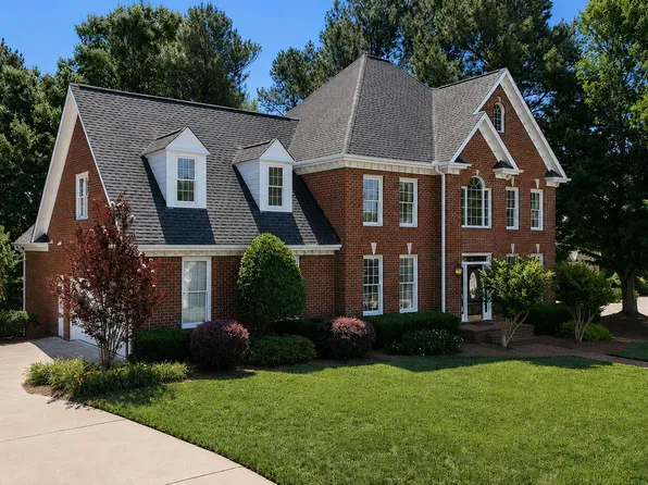 12500 Ribbongrass Ct, Raleigh, NC 27614