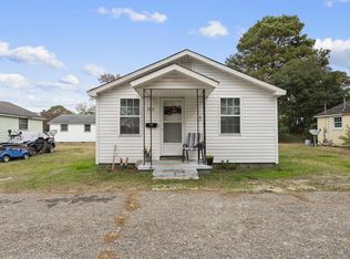 102 Short St, Dunn, NC 28334