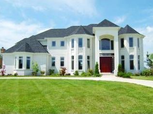 5643 Country Lake Ct, Sylvania, OH