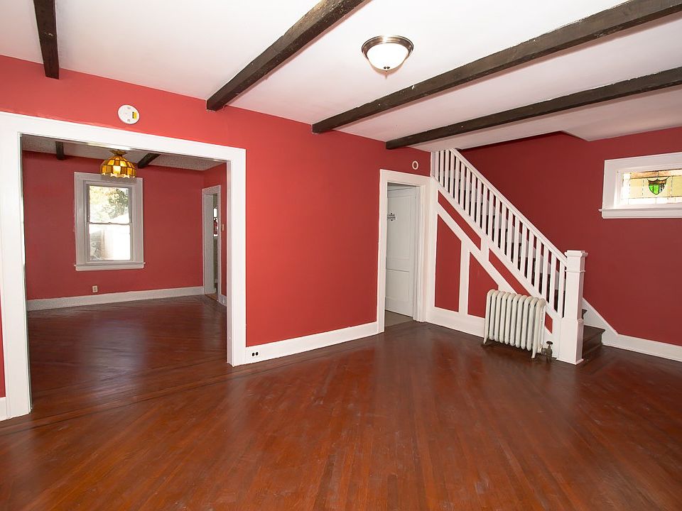 1st image of 16 Beechwood Pl